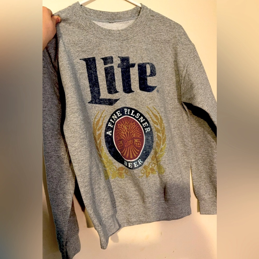 Miller lite women’s sweater